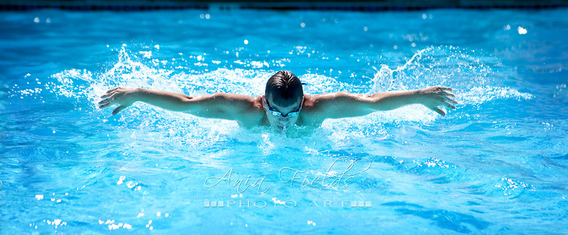 swimming senior pictures