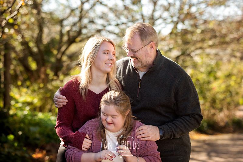 father and daughters picture