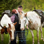 engagement photos-with-horses